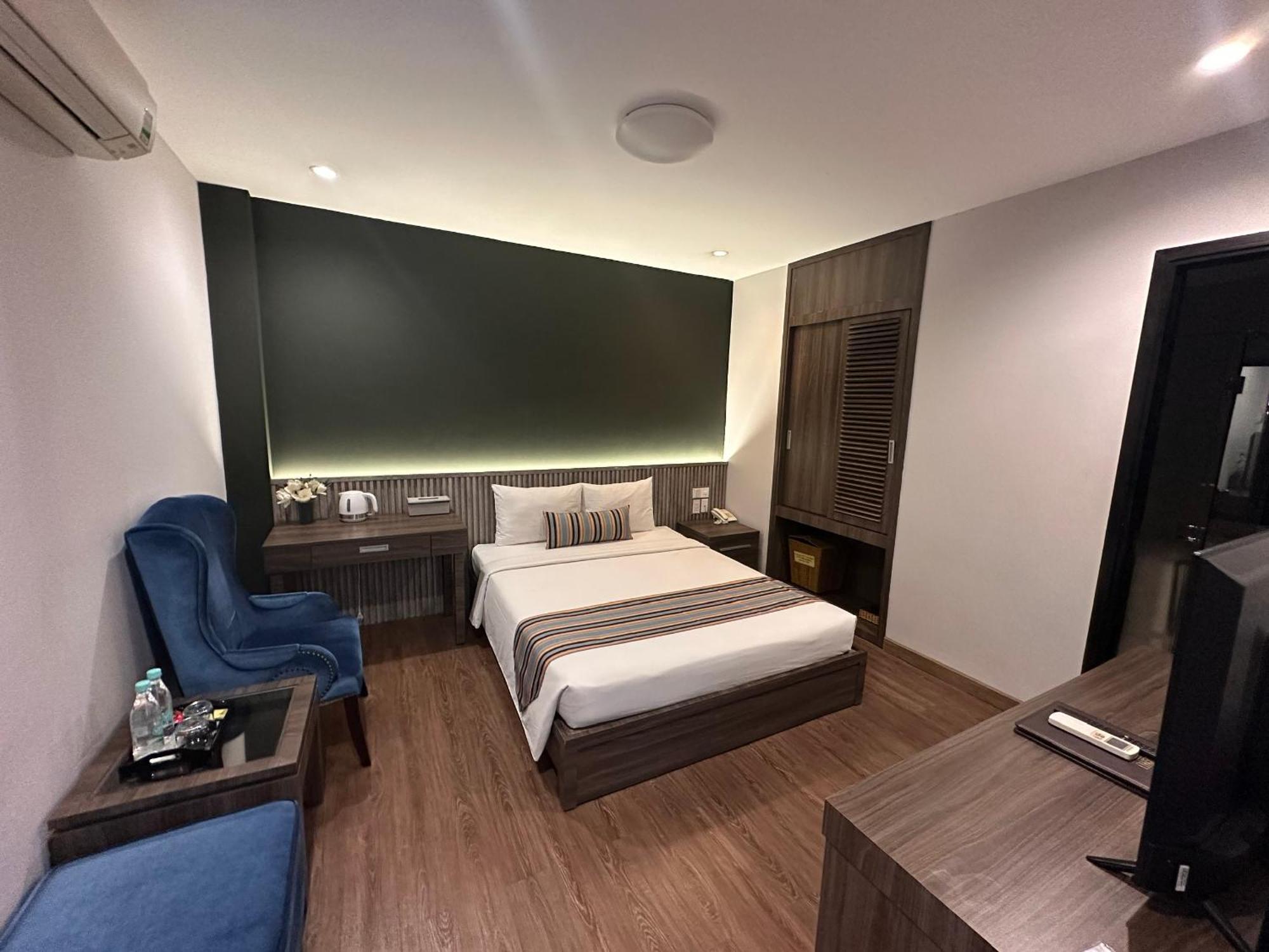 Iris Hotel Ho Chi Minh City Exterior photo